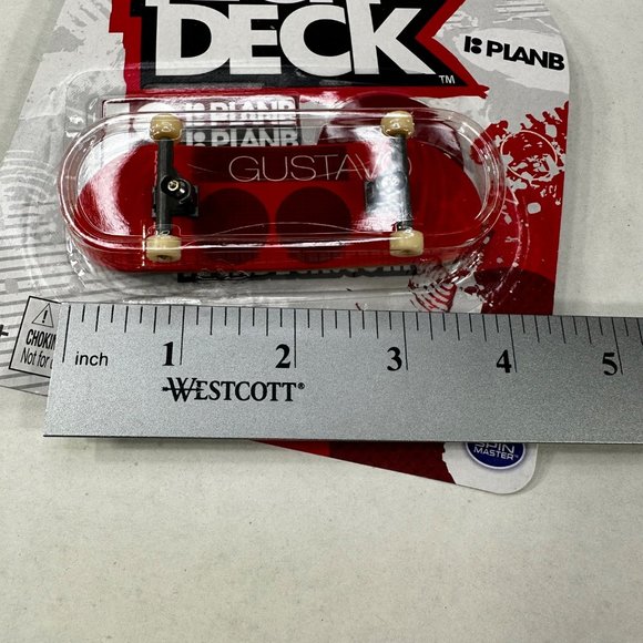 Tech Deck PlanB GUSTAVO Common Skateboard Fingerboard Red New - Picture 8 of 10
